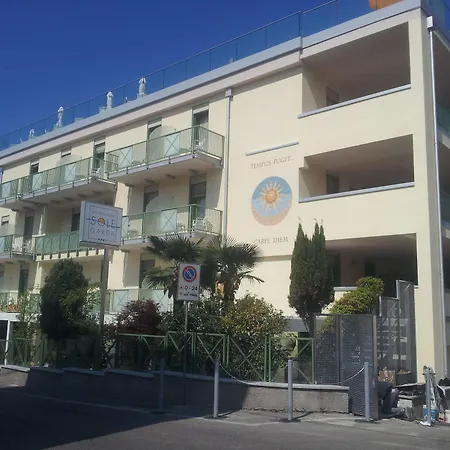 Ξενοδοχείο Sky Pool Sole Γκάρντα