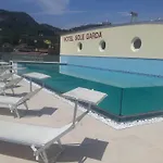 Otel Sky Pool Sole