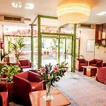 Hotel Sky Pool Sole 4*