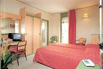 Sky Pool Sole Hotel 4*