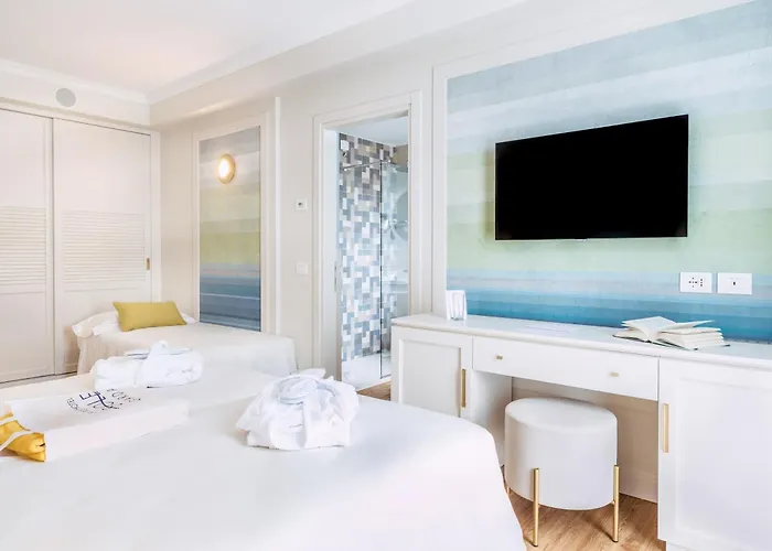 Sky Pool Sole Hotel 4*