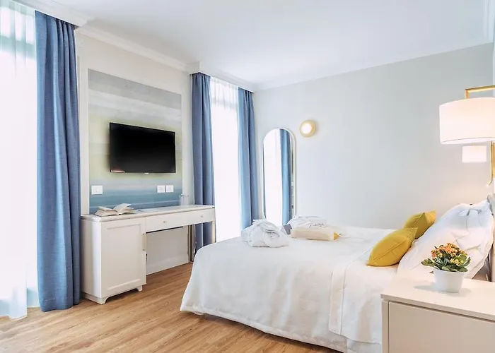 Sky Pool Sole Garda (Verona)