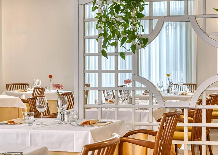 Sky Pool Sole Garda (Verona)