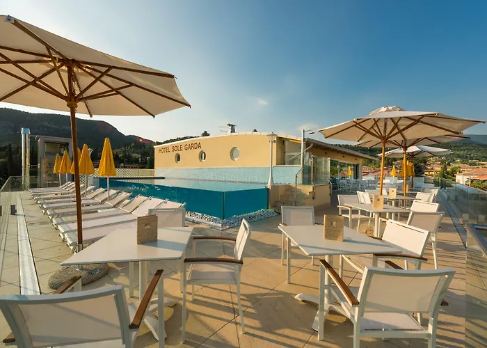 Sky Pool Sole 4* Garda (Verona)