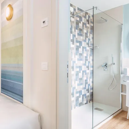 Szálloda Sky Pool Sole