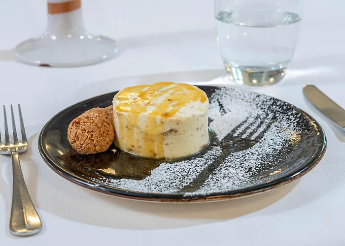 Hotel Sky Pool Sole 4*