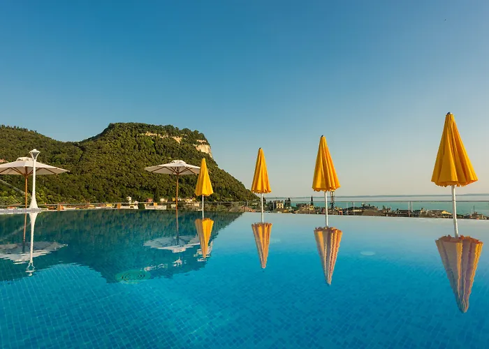 Sky Pool Sole Garda (Verona)