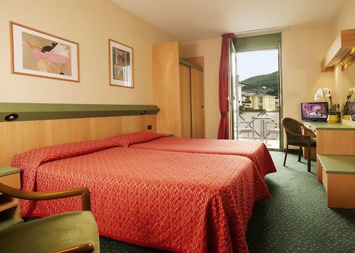 Sky Pool Sole Hotel Garda (Verona)